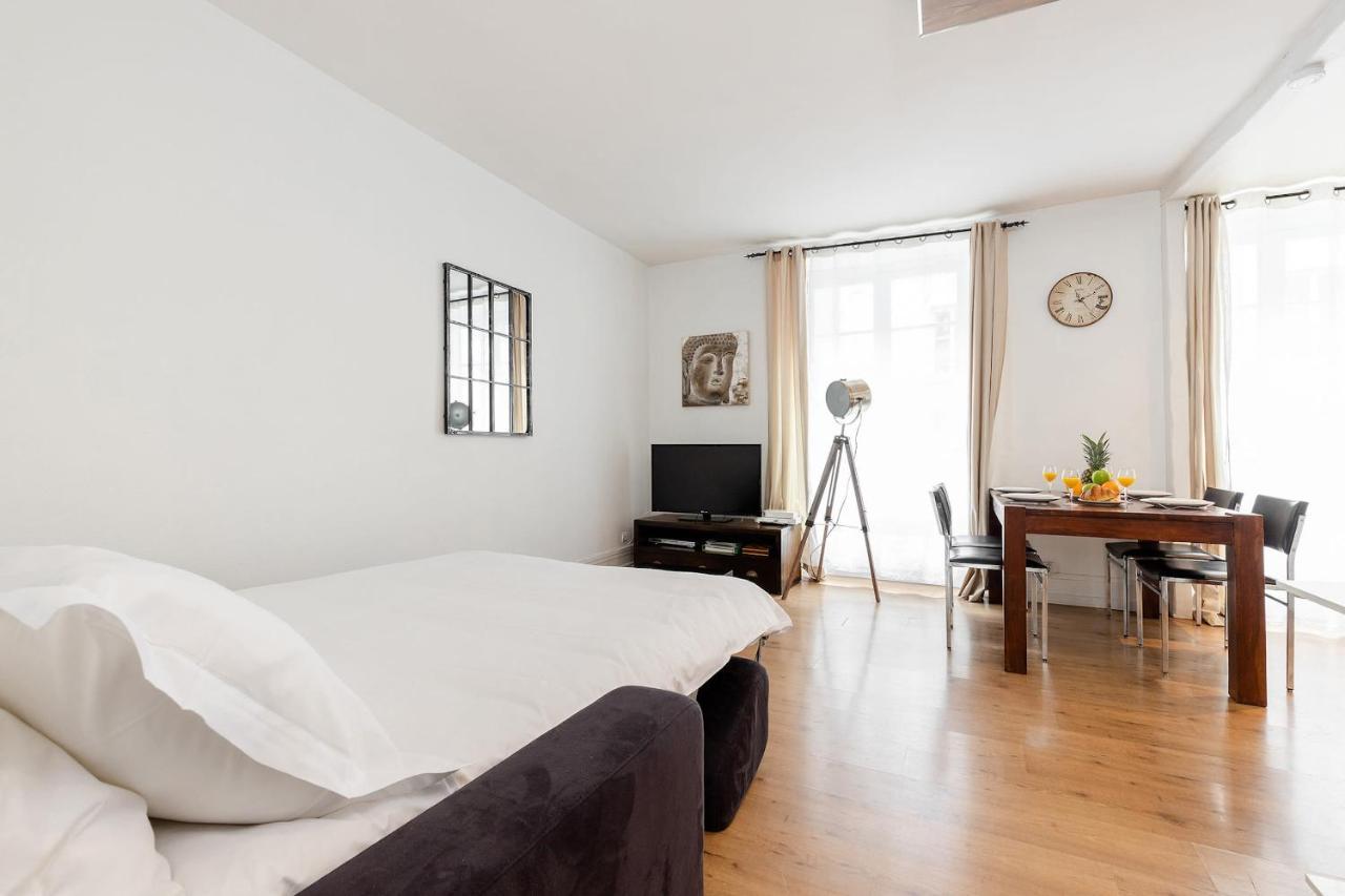 Rue Cler - Eiffel Tower City Apartment Paris Dış mekan fotoğraf